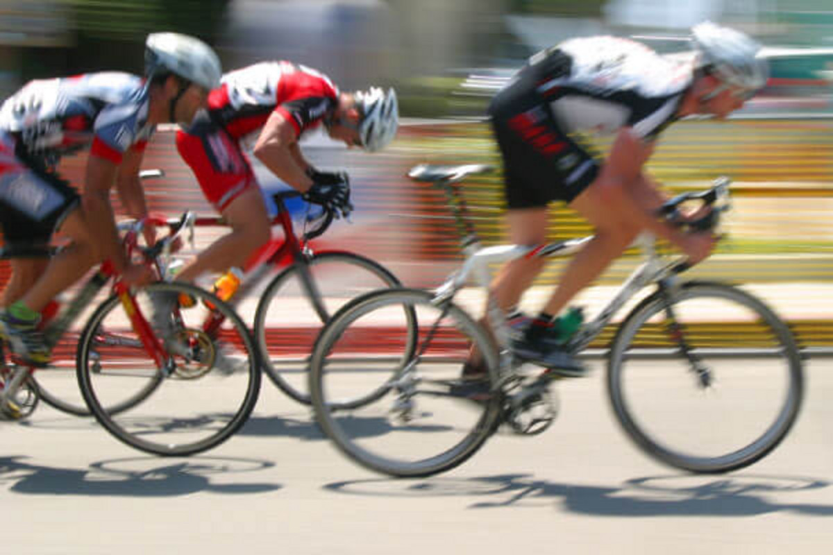 Course de cyclisme.